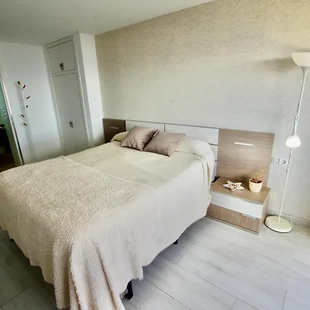 V&v Lloret- Carabella Centro Lloret Con Vistas Mar Апартаменты *